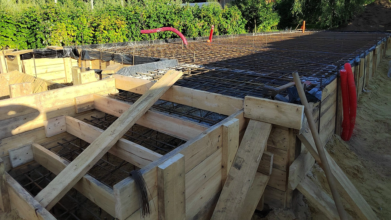 Монолитная плита 18×18 м