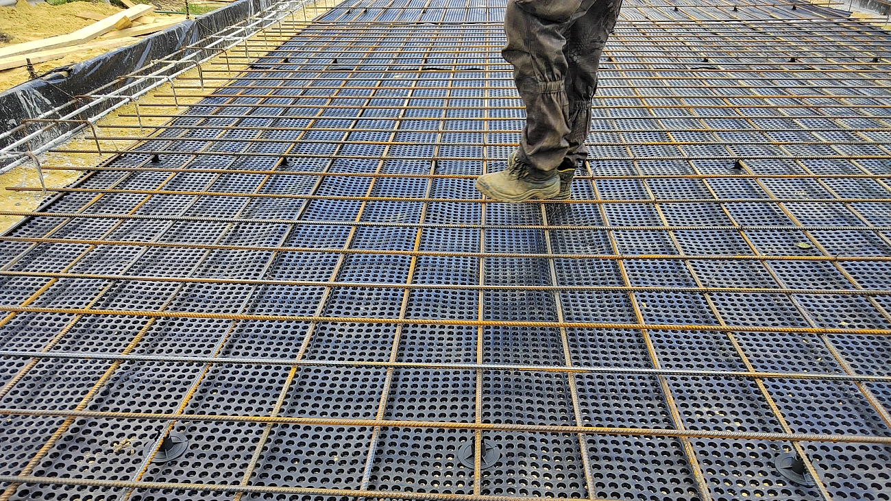 Монолитная плита 18×18 м