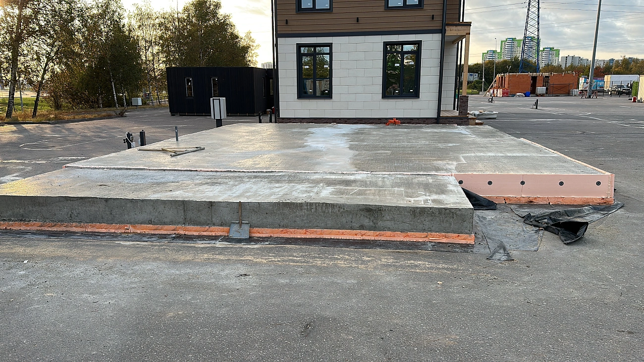 УШП (утеплённая шведская плита) для дома на дачном участке